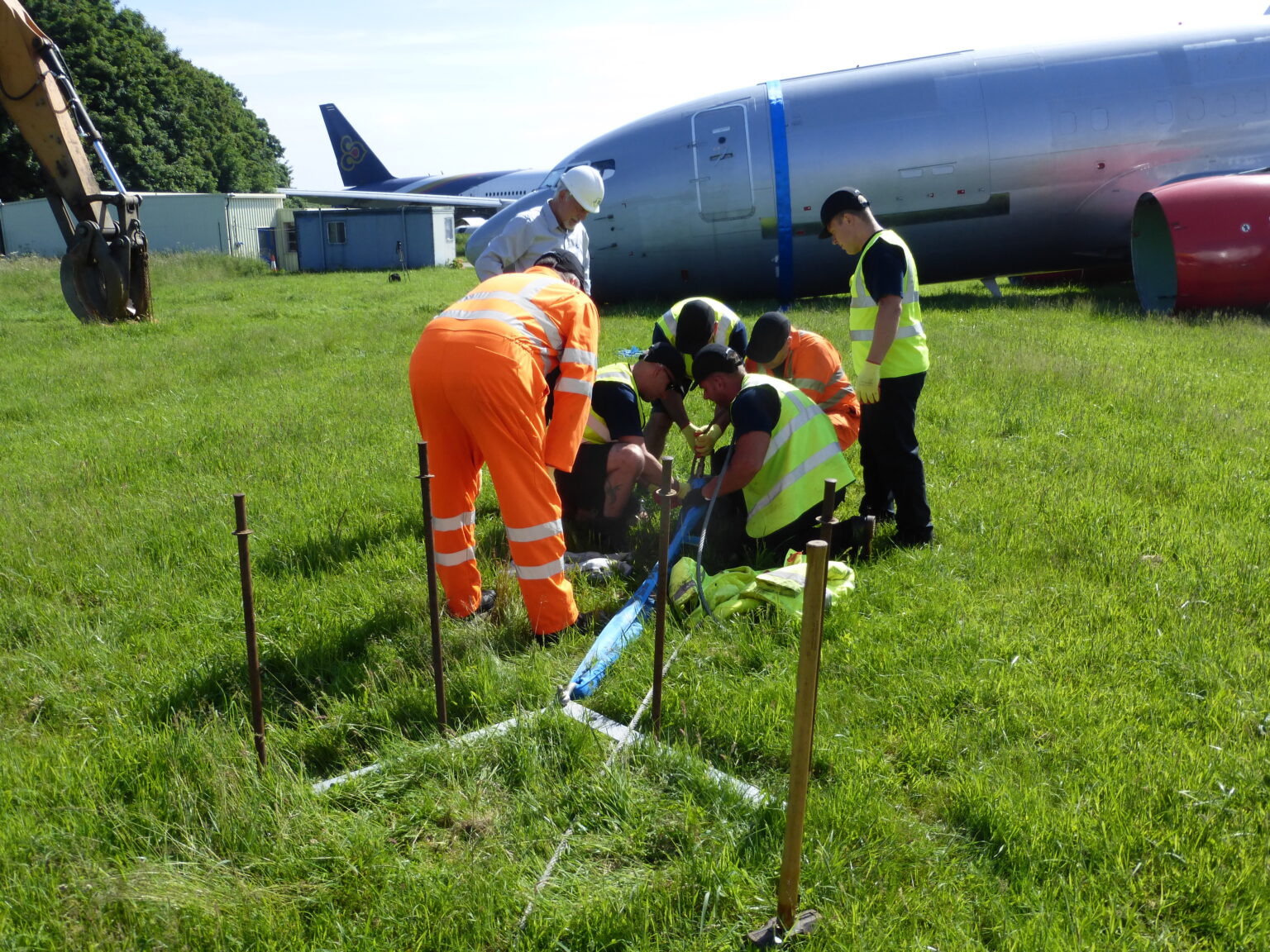 Aircraft Lifting - AMS Aircraft Recovery