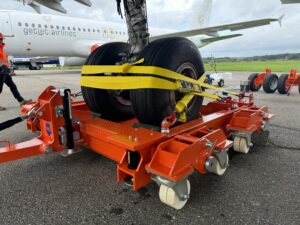 Image of the AMS aircraft recovery dolly for all aircraft types